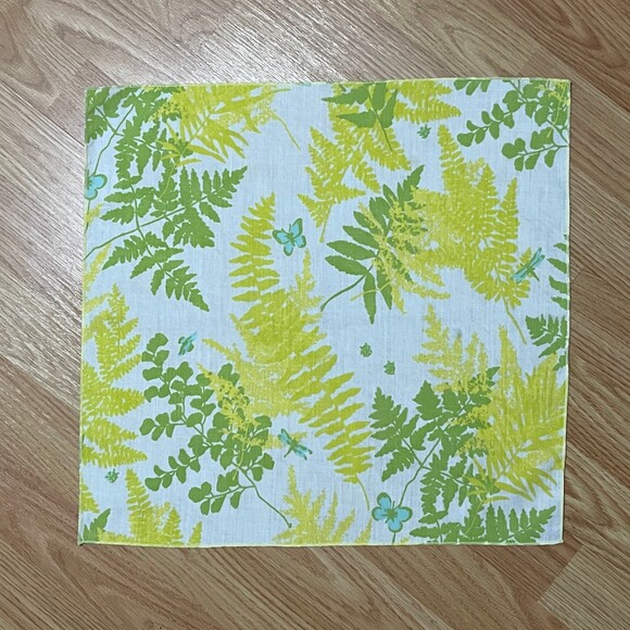 Set of 4 Vintage Fern Butterfly Cotton Napkins Yellow Green 70s - Picture 2 of 4